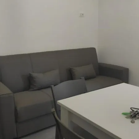 A Pochi Passi Dal Mare Di *